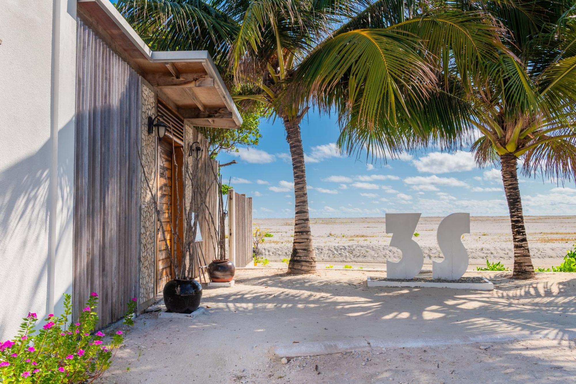 Wave Sound By 3S Maldives Hotel Addu City Eksteriør billede