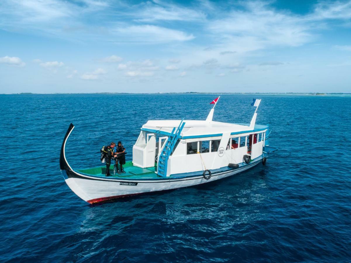 Wave Sound By 3S Maldives Hotel Addu City Eksteriør billede